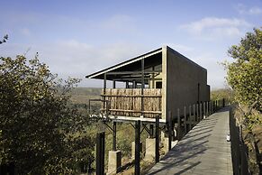 The Outpost & Pel's Post