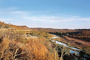 The Outpost & Pel's Post