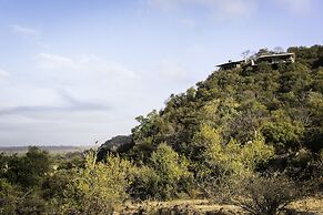 The Outpost & Pel's Post