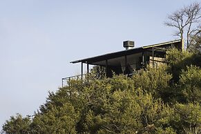 The Outpost & Pel's Post