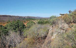 The Outpost & Pel's Post