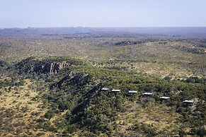 The Outpost & Pel's Post