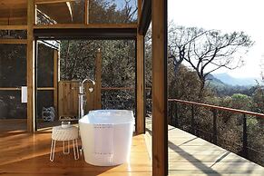 The Outpost & Pel's Post