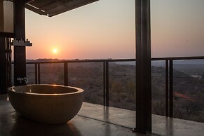 The Outpost & Pel's Post