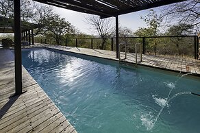 The Outpost & Pel's Post