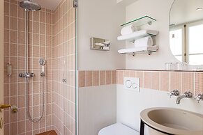 Hôtel Bonsoir Madame