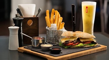 Esplanade Hotel Fremantle by Rydges