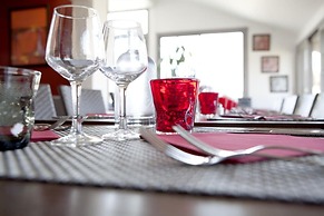 Sure Hotel by Best Western Biarritz Aeroport