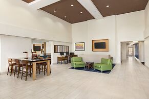 Holiday Inn Express Sarasota East - I-75 by IHG