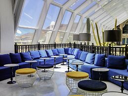 H10 Timanfaya Palace