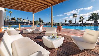 H10 Timanfaya Palace