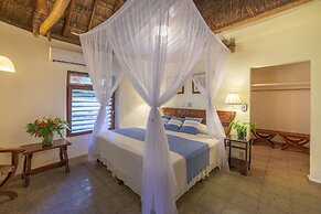 Mayaland Hotel & Bungalows