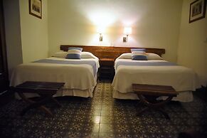 Mayaland Hotel & Bungalows