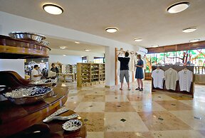 Mayaland Hotel & Bungalows