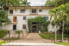 Mayaland Hotel & Bungalows