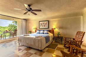 Mayaland Hotel & Bungalows