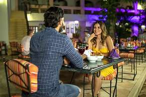 Mayaland Hotel & Bungalows