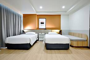 Anya Nana @ Sukhumvit