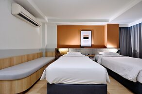 Anya Nana @ Sukhumvit