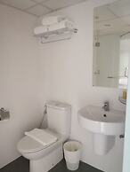 Anya Nana @ Sukhumvit