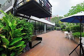 Anya Nana @ Sukhumvit