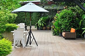 Anya Nana @ Sukhumvit