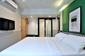 Anya Nana @ Sukhumvit