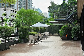 Anya Nana @ Sukhumvit