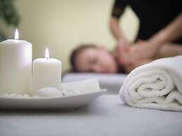 Novotel Bahrain Al Dana Resort