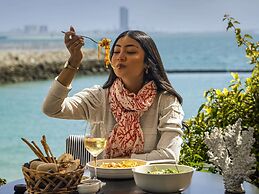 Novotel Bahrain Al Dana Resort