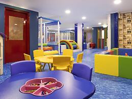 Novotel Bahrain Al Dana Resort