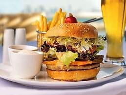 Novotel Bahrain Al Dana Resort