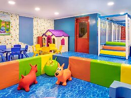 Novotel Bahrain Al Dana Resort