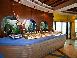 Novotel Bahrain Al Dana Resort