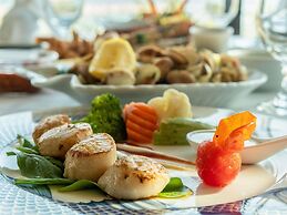 Novotel Bahrain Al Dana Resort