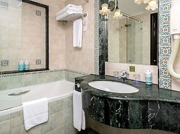 Novotel Bahrain Al Dana Resort