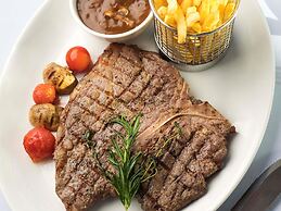 Novotel Bahrain Al Dana Resort