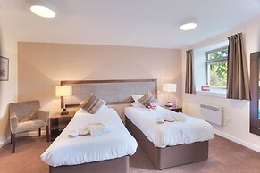 Muthu Newton Hotel (Near Inverness Airport)