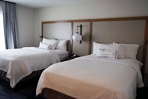 Fairfield Inn and Suites by Marriott Youngstown Austintown