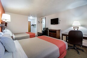 Motel 6 Marion, IL