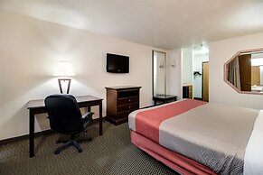 Motel 6 Marion, IL