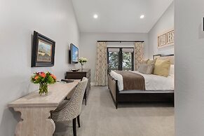 Lodges at Deer Valley