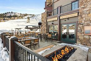 Ritz-Carlton Club, Aspen Highlands by Frias