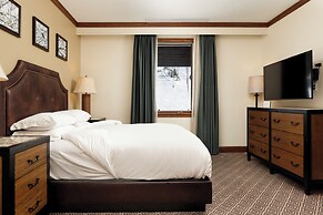 Ritz-Carlton Club, Aspen Highlands by Frias