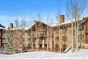 Ritz-Carlton Club, Aspen Highlands by Frias