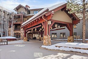 Ritz-Carlton Club, Aspen Highlands by Frias