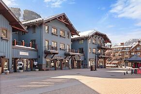 Ritz-Carlton Club, Aspen Highlands by Frias