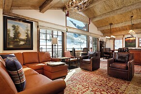 Ritz-Carlton Club, Aspen Highlands by Frias