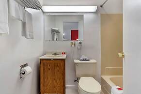 Econo Lodge Lee - Great Barrington