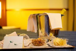 Pacific Hotel Fortino